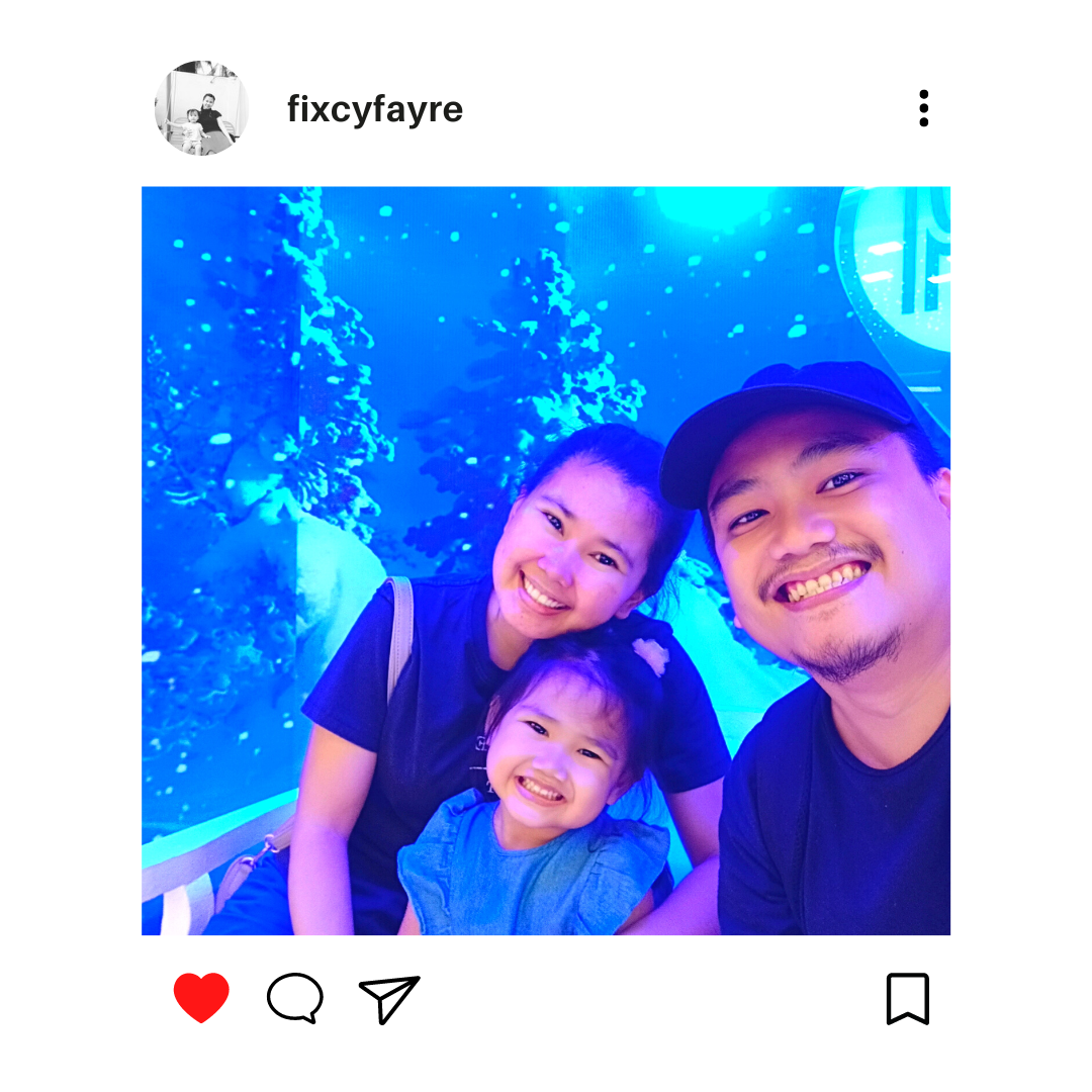 Fixcy with her husband and daughter